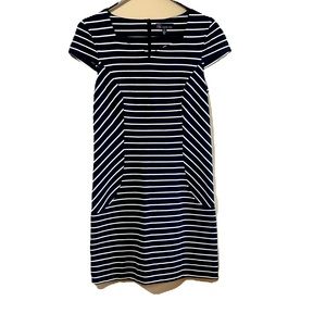 CARRÉ NOIR STRIPED BLACK AND WHITT MINI DRESS IN SIZE SMALL